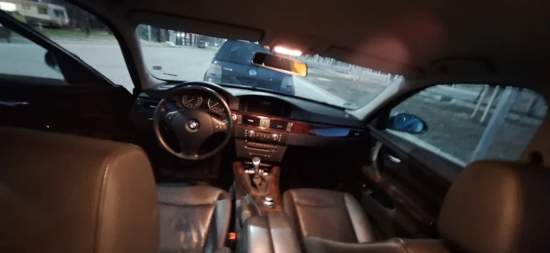 BMW 320 320d NAVI Кожа, снимка 7 - Автомобили и джипове - 48362999