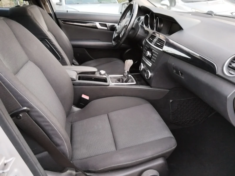 Mercedes-Benz C 200 C200 CDI, снимка 11 - Автомобили и джипове - 52308957