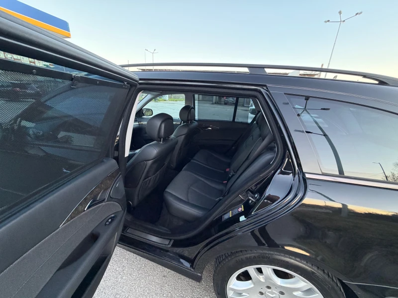 Mercedes-Benz E 200 Kompressor Avantgarde, снимка 15 - Автомобили и джипове - 52976820