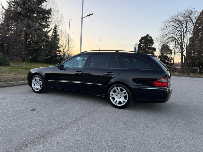 Mercedes-Benz E 200 Kompressor Avantgarde, снимка 7 - Автомобили и джипове - 52976820