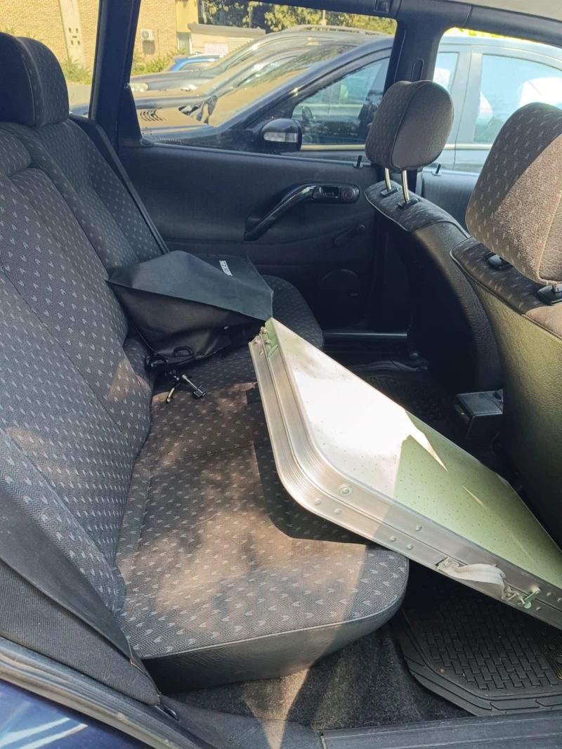 VW Passat, снимка 12 - Автомобили и джипове - 53221319