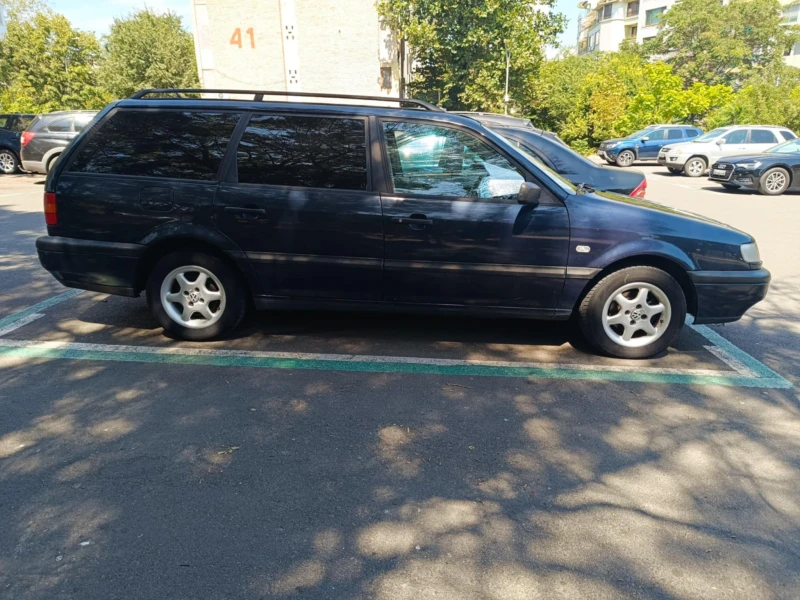 VW Passat, снимка 2 - Автомобили и джипове - 53221319