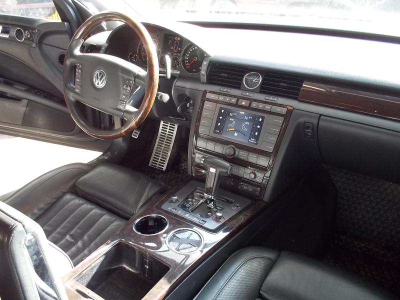 VW Phaeton 6.0 W12, снимка 2 - Автомобили и джипове - 17673620