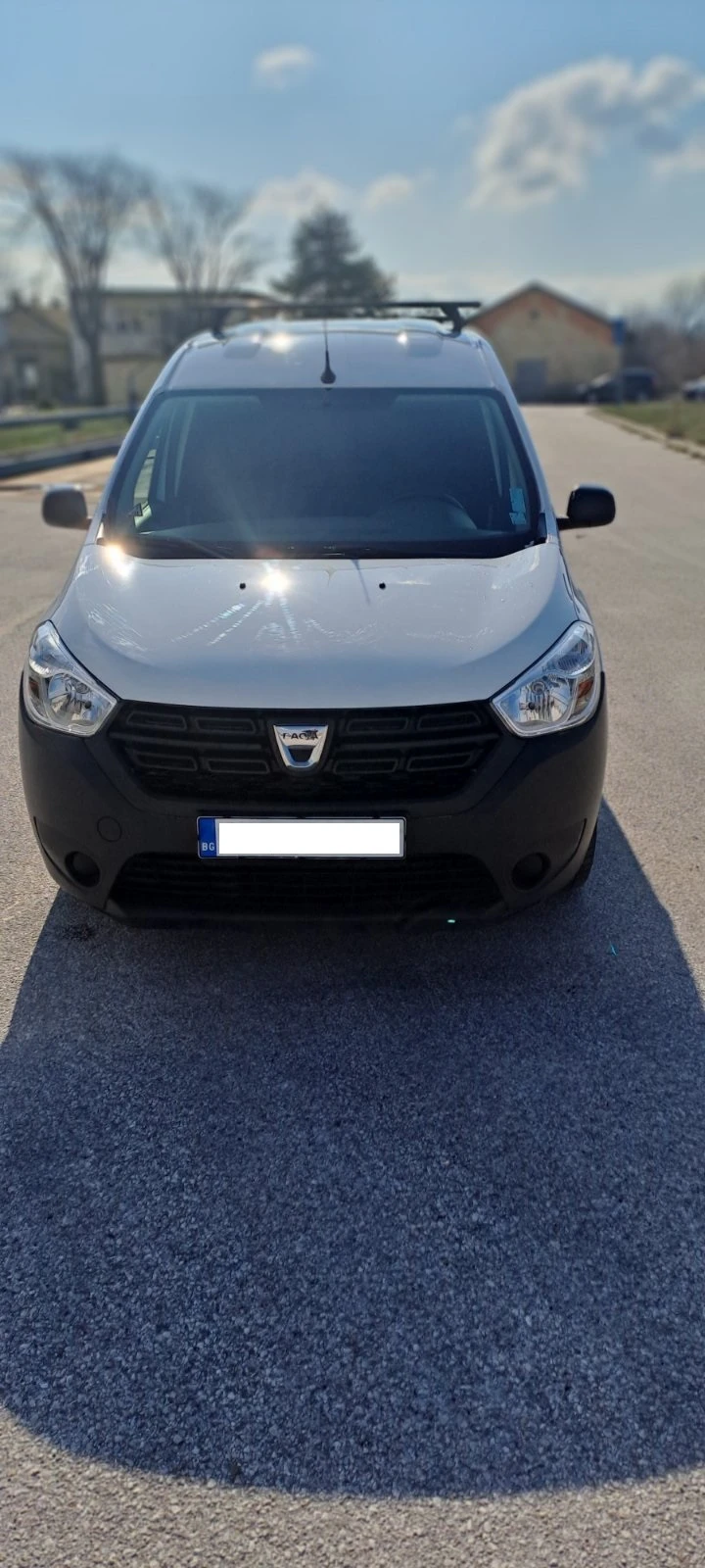 Dacia Dokker, снимка 4 - Автомобили и джипове - 49452119