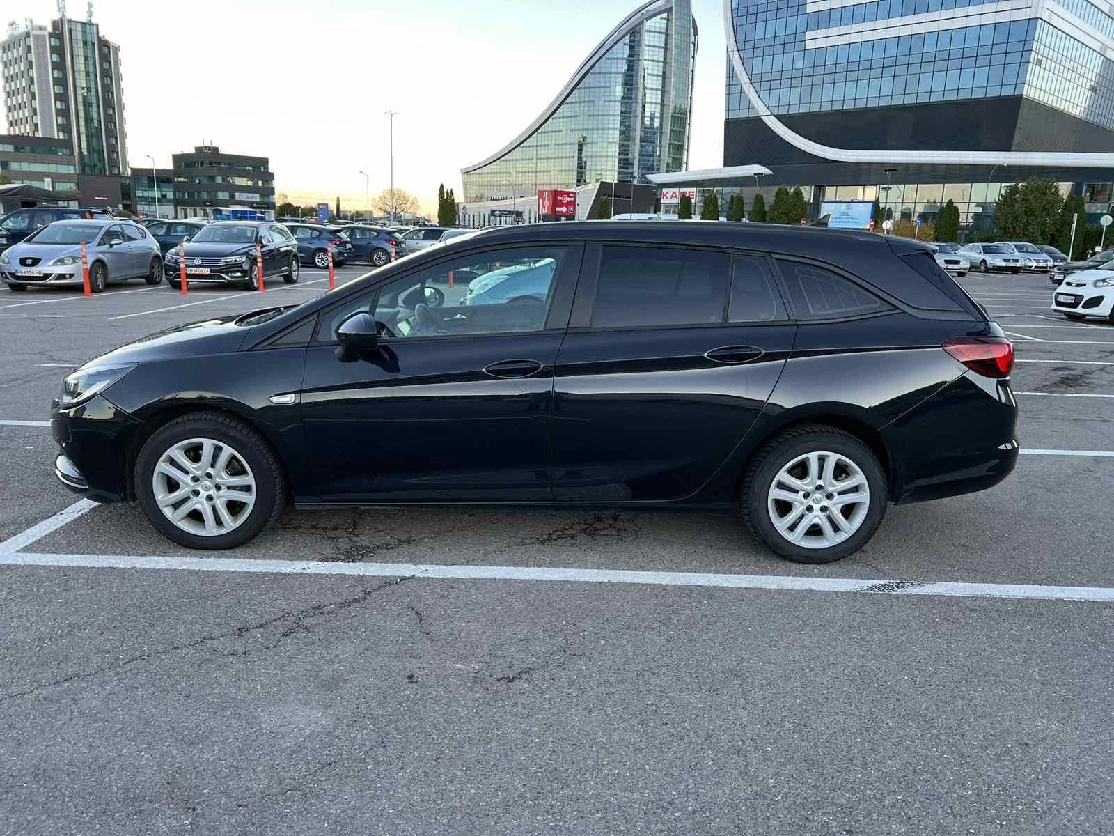 Opel Astra K - изображение 6