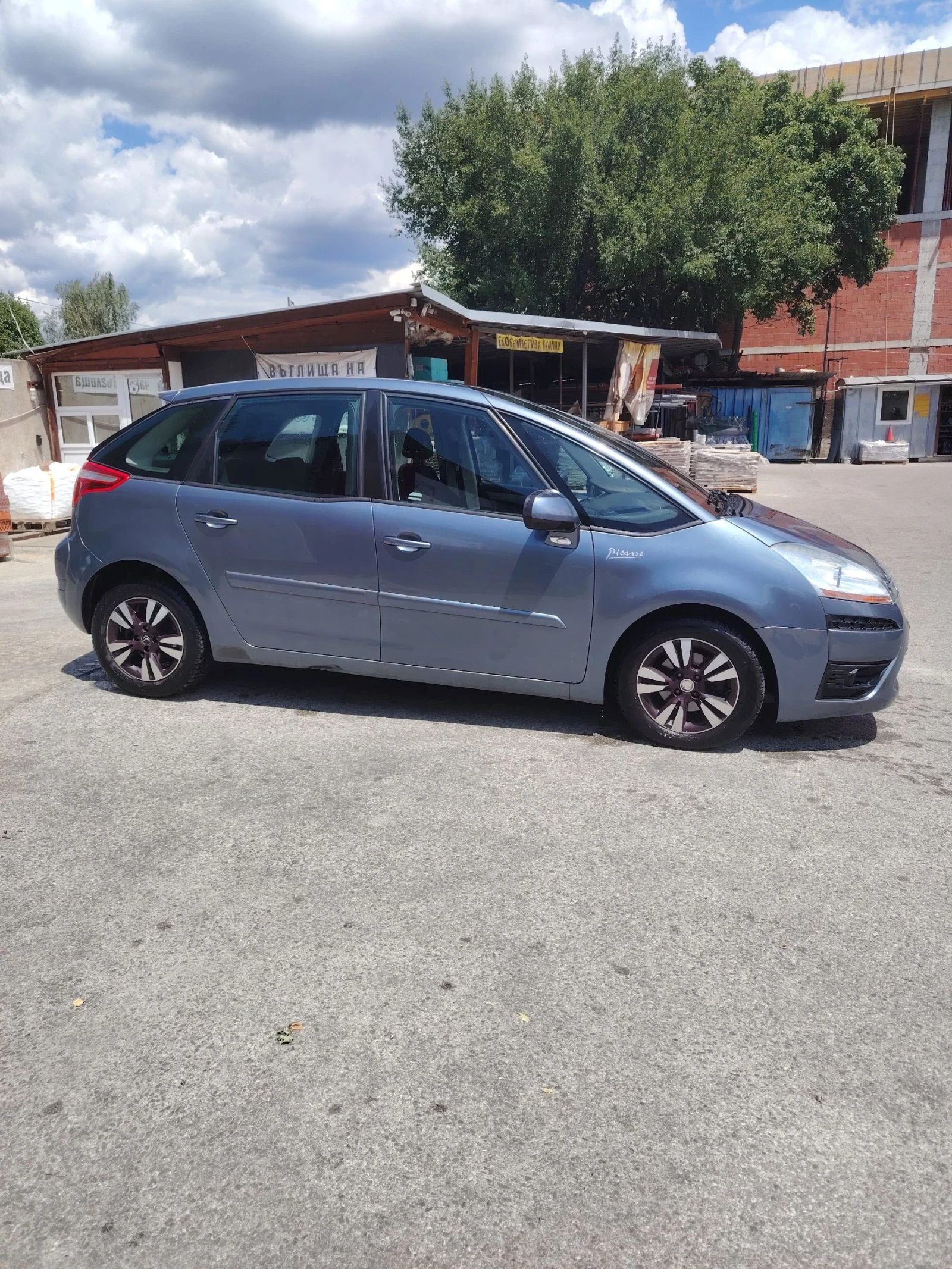 Citroen C4 Picasso 1.6HDI - изображение 4