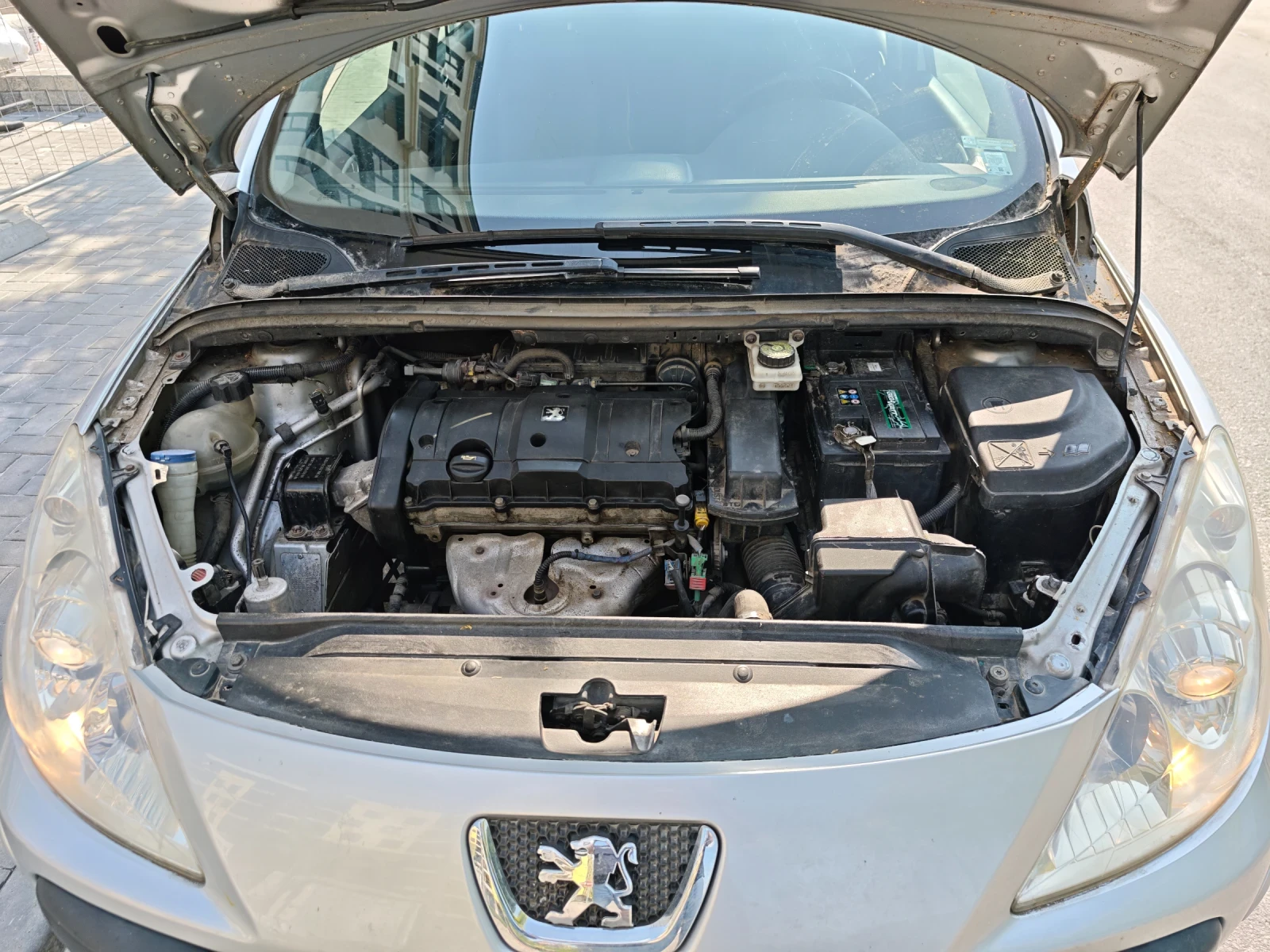 Peugeot 307 1.6 бензин 109 к.с. - изображение 10