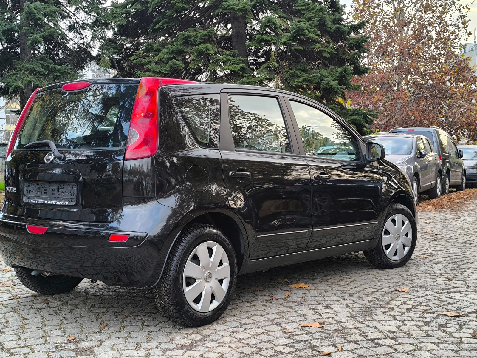 Nissan Note 1.4I  - изображение 4