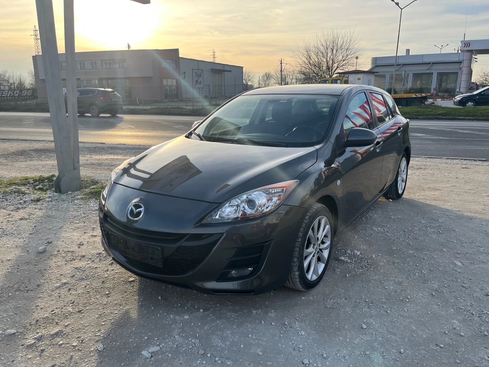 Mazda 3 1.6i-96705km | Mobile.bg � ����������� 2