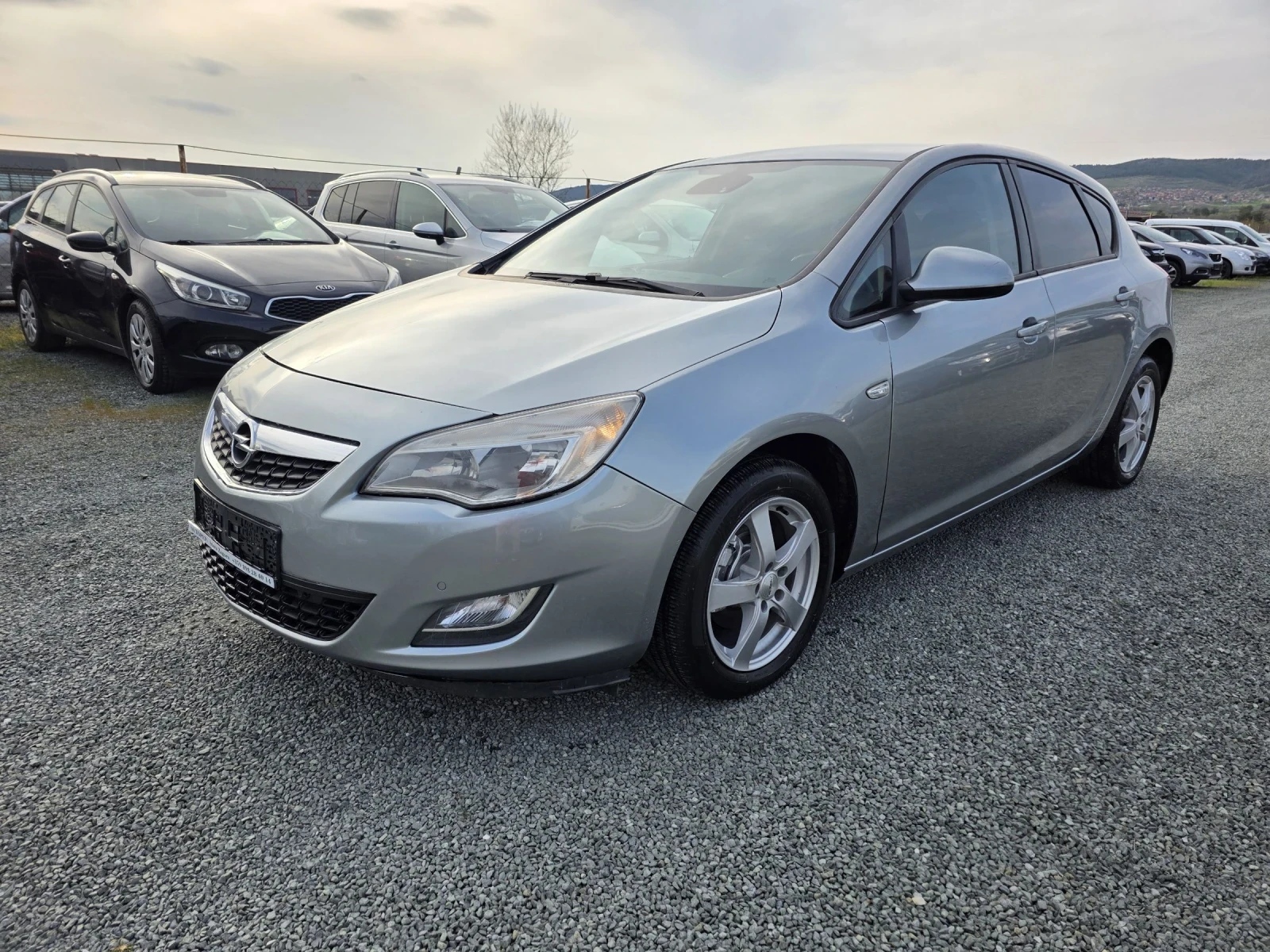 Opel Astra Бензин автомат навигация андройд