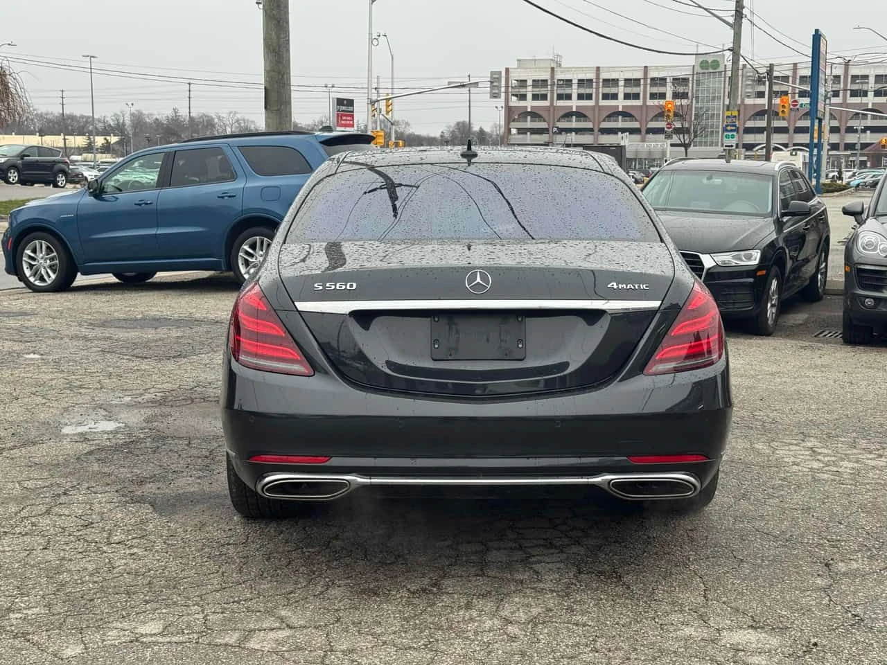 Mercedes-Benz S 560 BURMESTER/ПАНОРАМА/ОБДУХВАНЕ/360 CAM, снимка 5 - Автомобили и джипове - 54077351