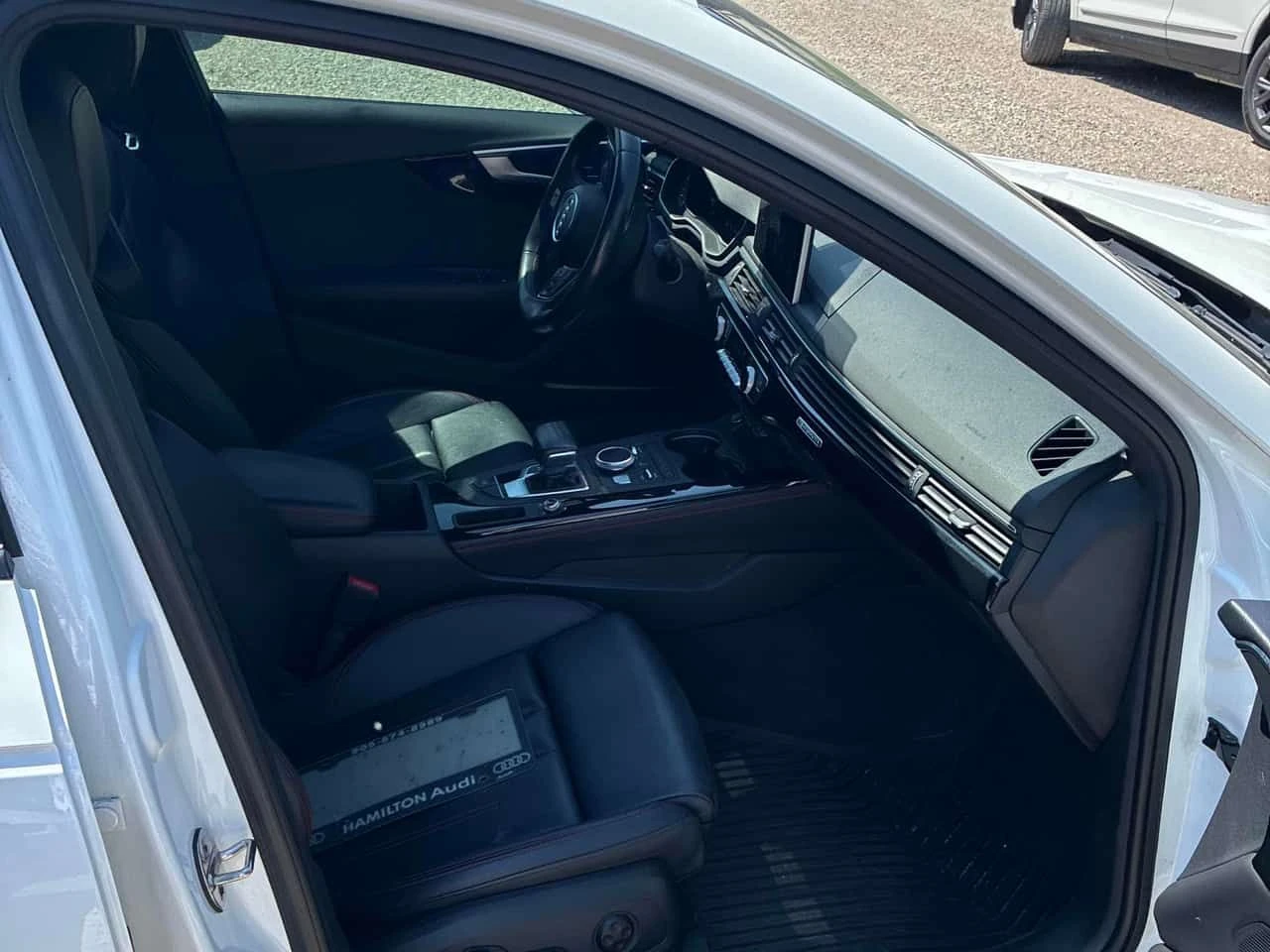 Audi A4 Technik /360/DIS/B&O/АВТОКРЕДИТ, снимка 15 - Автомобили и джипове - 54726362