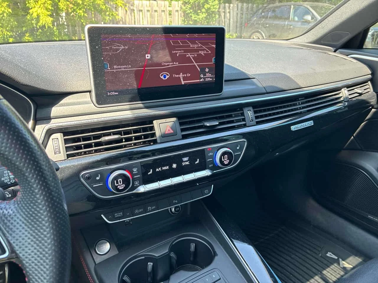 Audi A4 Technik /360/DIS/B&O/АВТОКРЕДИТ, снимка 9 - Автомобили и джипове - 54726362