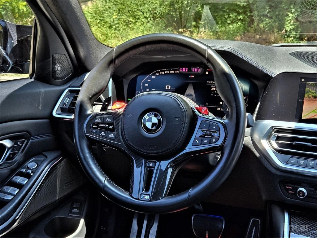 BMW 340 i* SATIN BLACK* DISTRONIC* CARBON* HEAD-UP* 360 , снимка 9 - Автомобили и джипове - 54918924