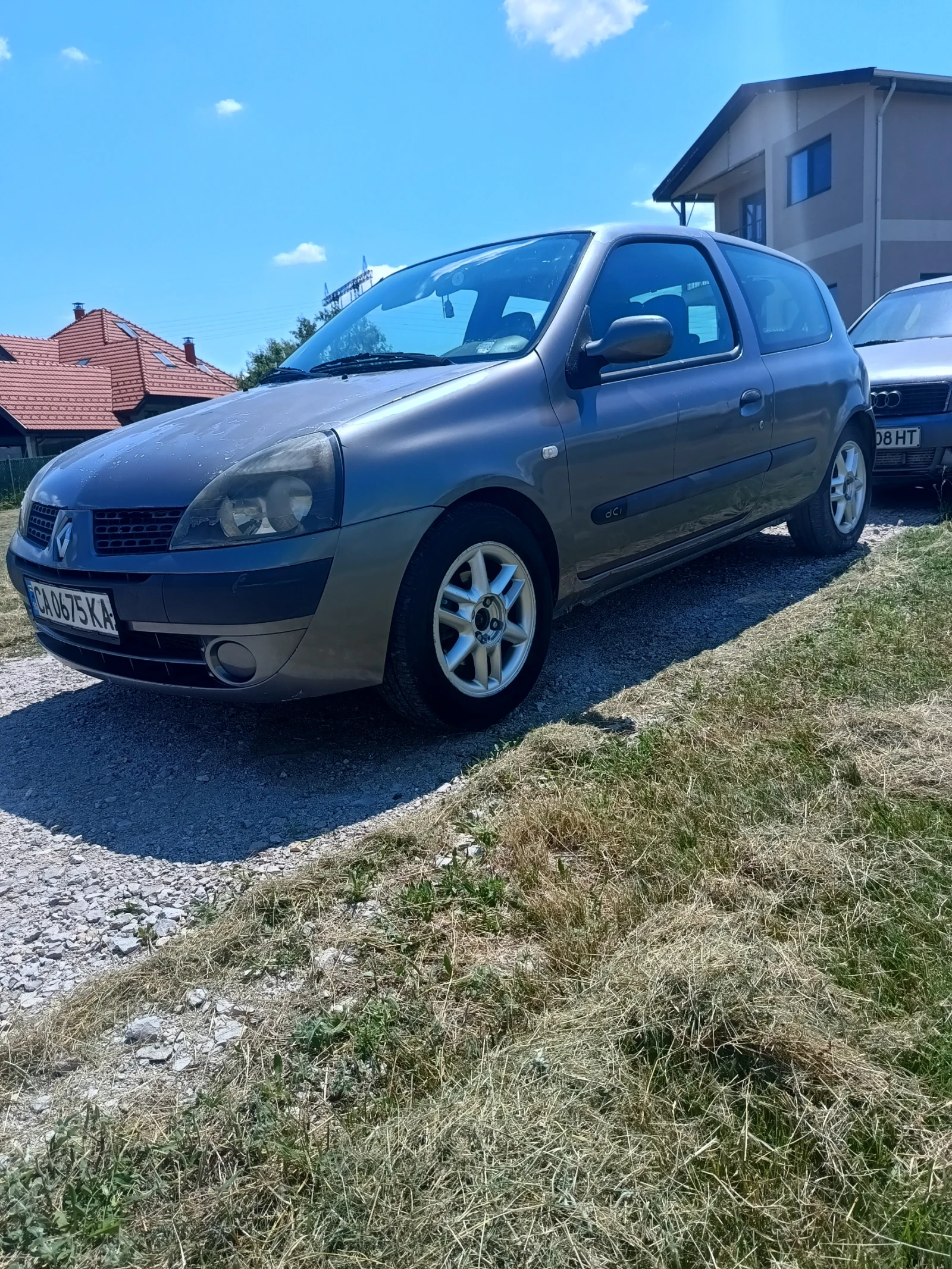 Renault Clio 2, снимка 4 - Автомобили и джипове - 55042874