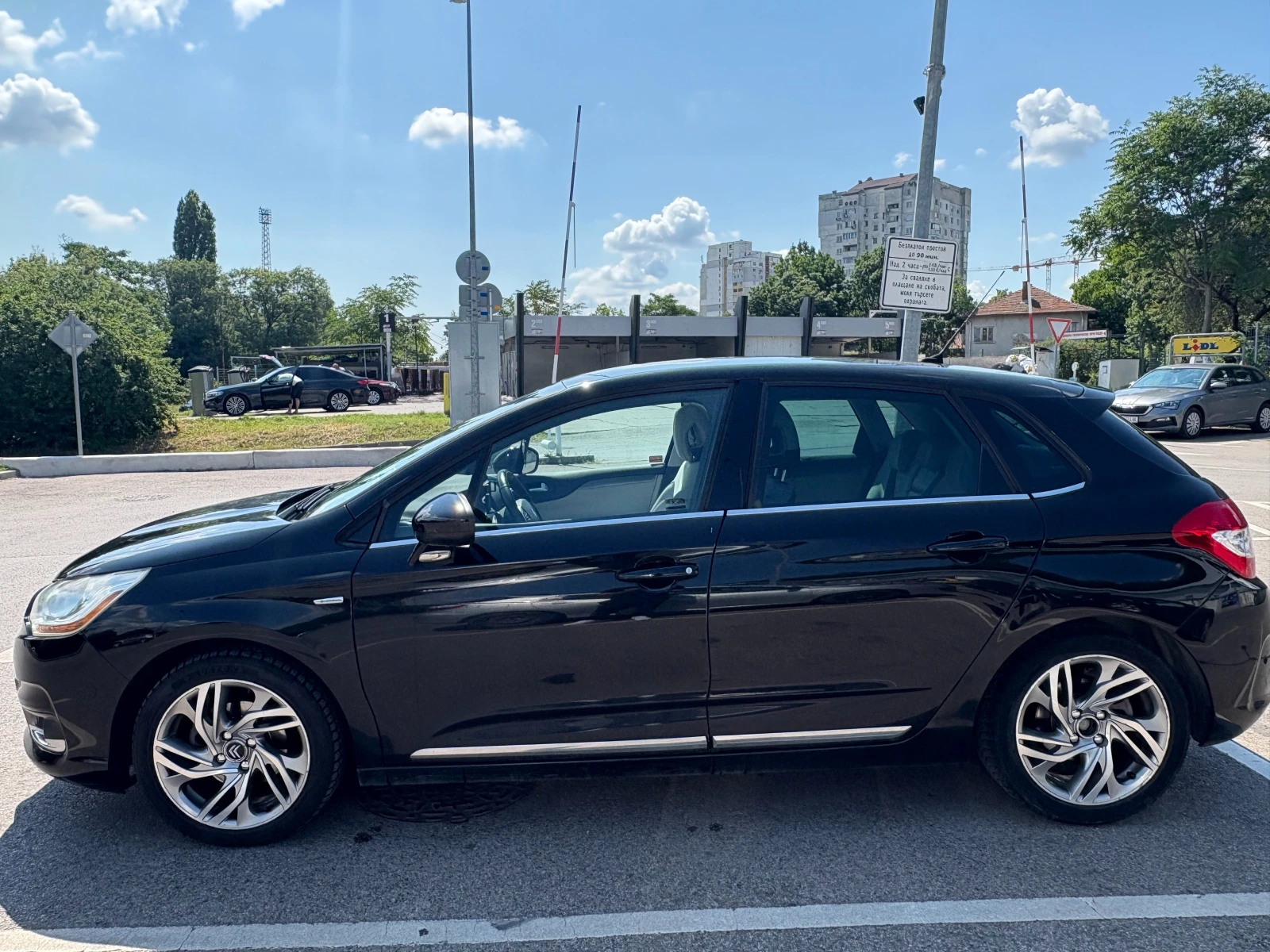 Citroen C4, снимка 3 - Автомобили и джипове - 55189523