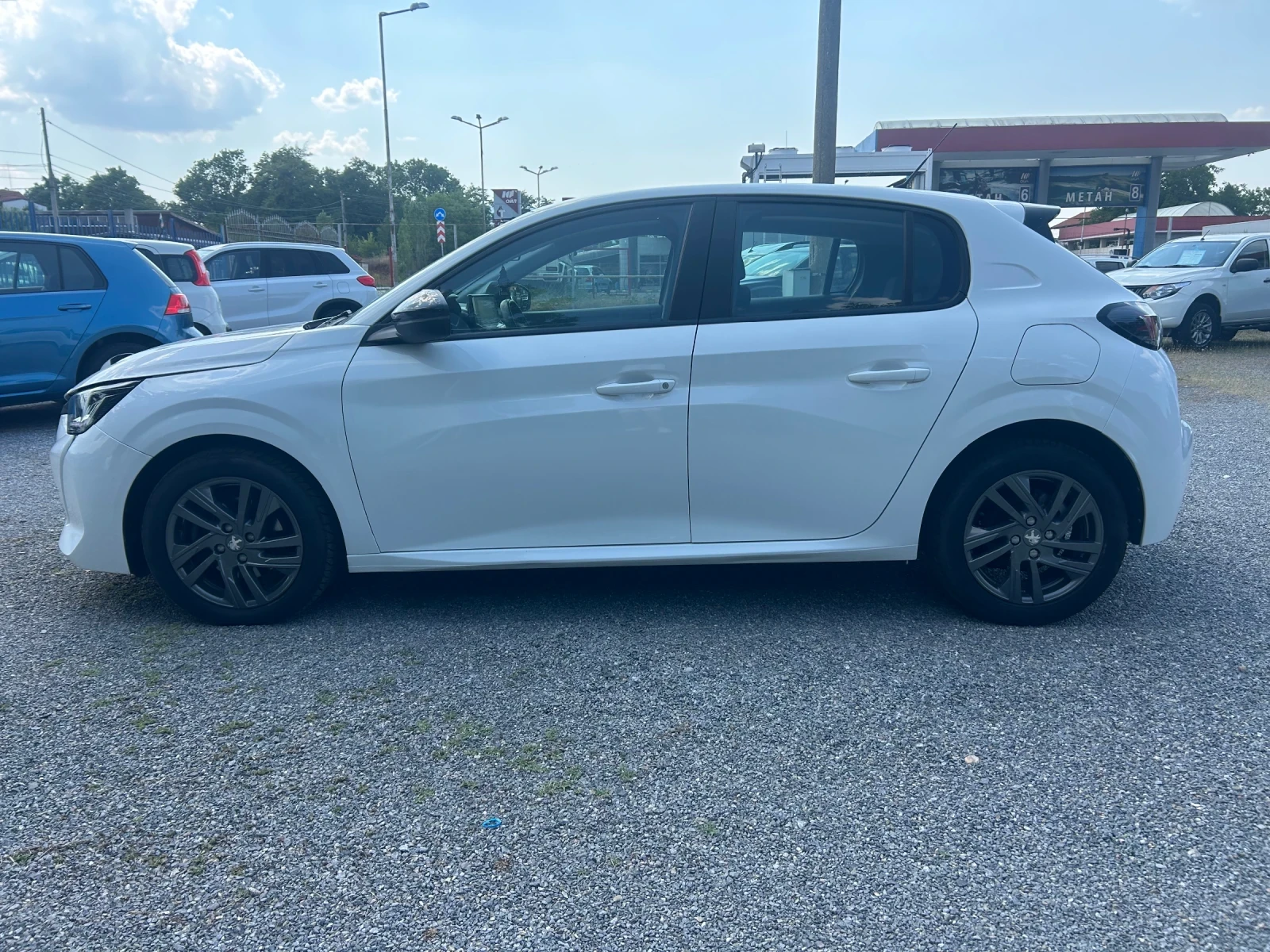 Peugeot 208 1.5 Blue Hdi, снимка 4 - Автомобили и джипове - 55352656