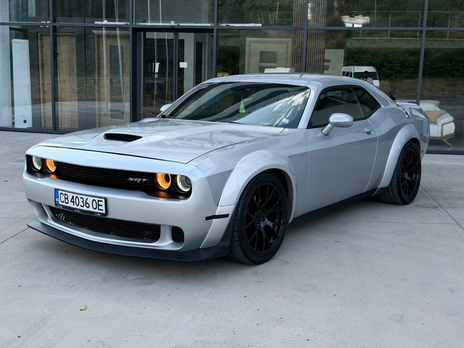 Dodge Challenger, снимка 2 - Автомобили и джипове - 55419861