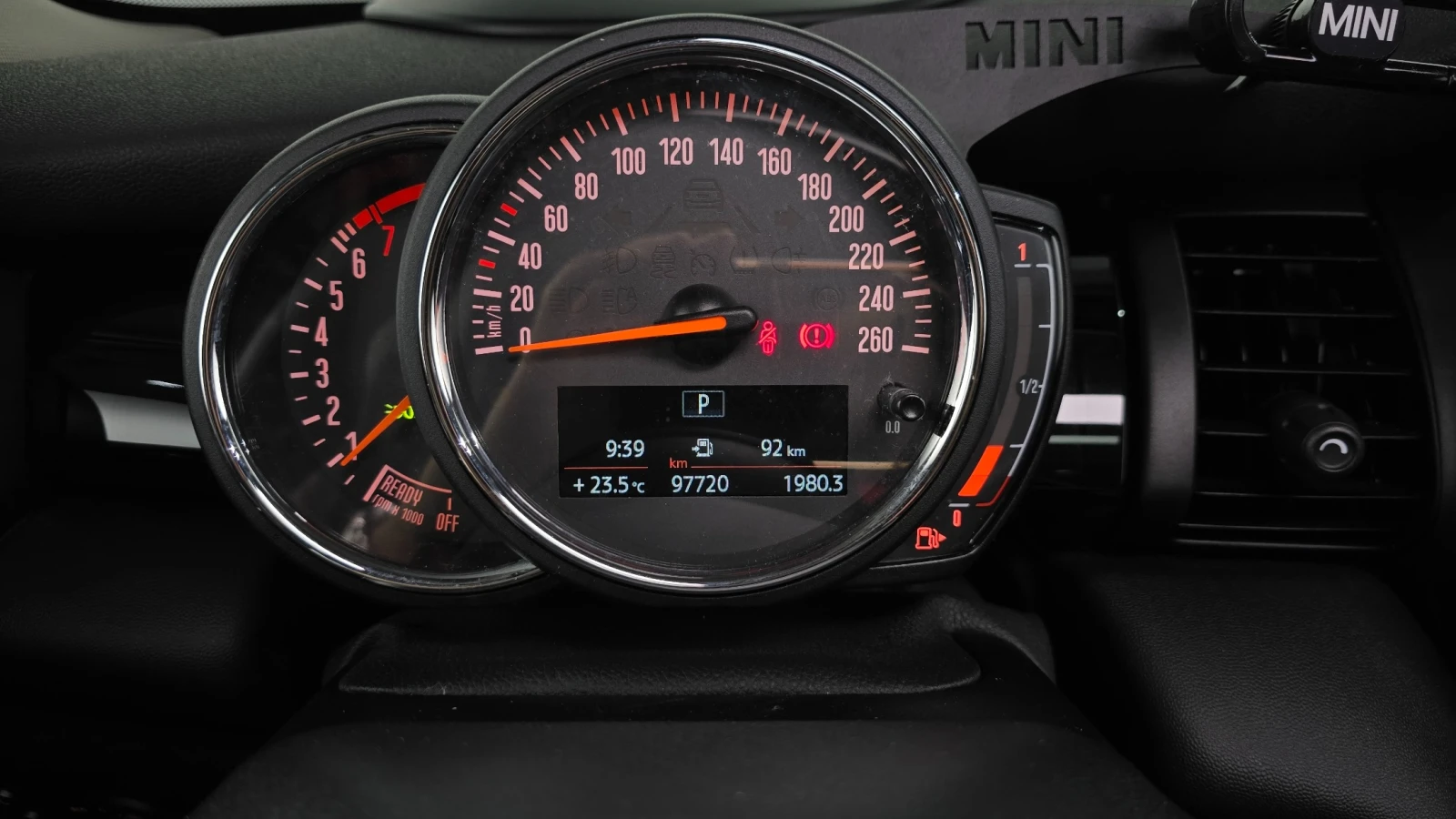 Mini Cooper s 2.0 Turbo, снимка 7 - Автомобили и джипове - 55431337