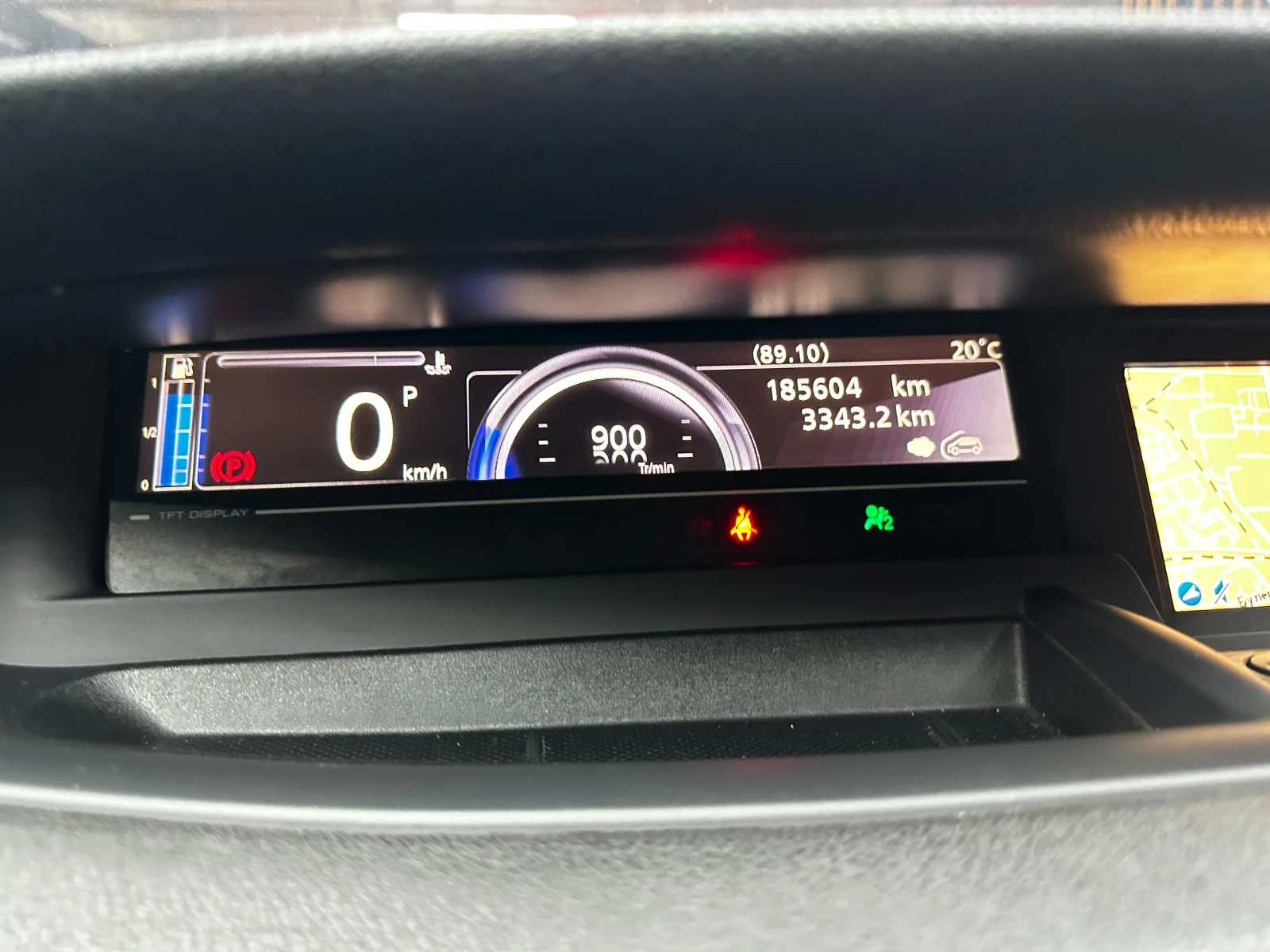 Renault Scenic 1.5d 110 к.с./Автомат, снимка 13 - Автомобили и джипове - 55476005