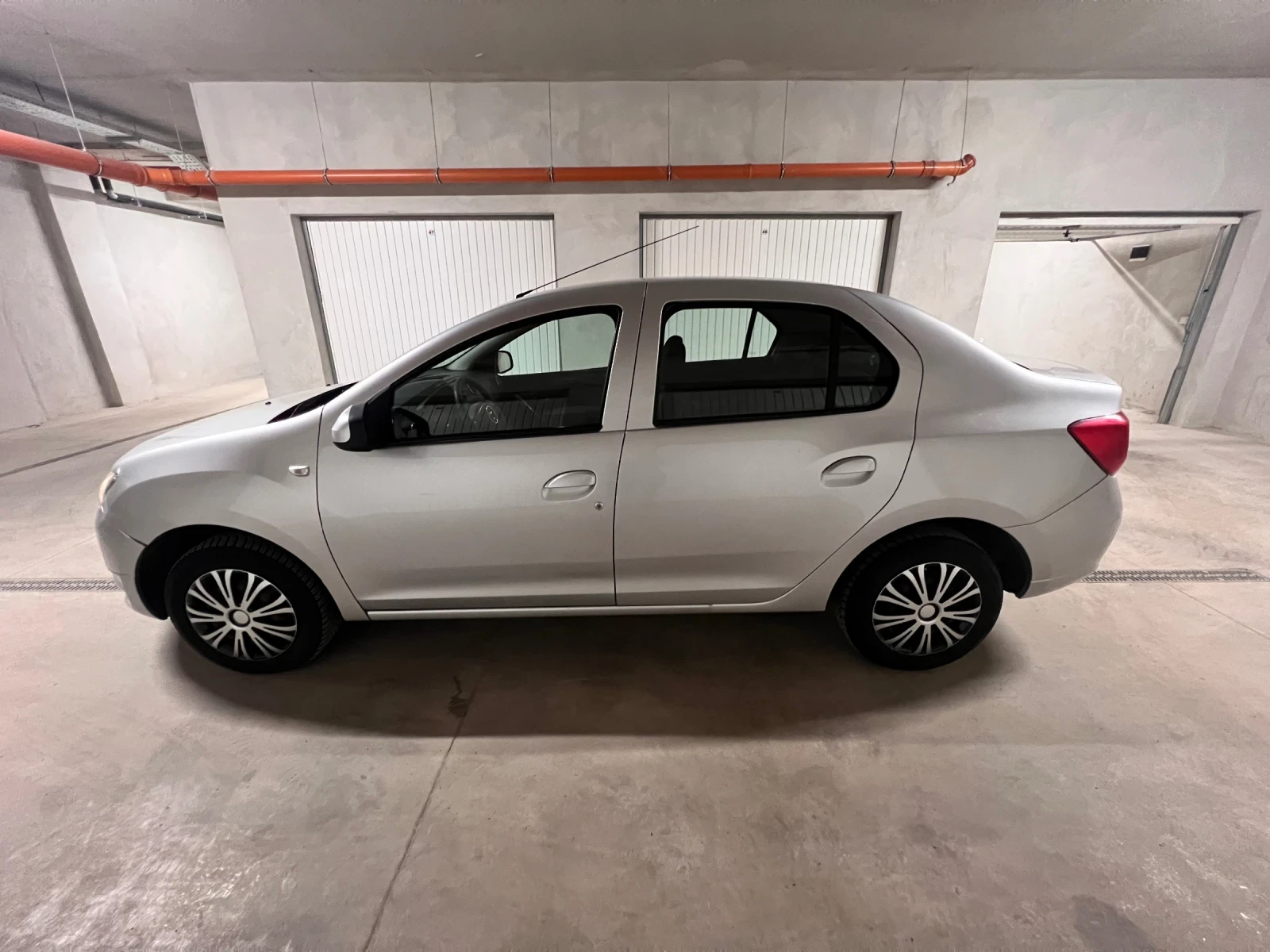 Dacia Logan, снимка 3 - Автомобили и джипове - 55478456