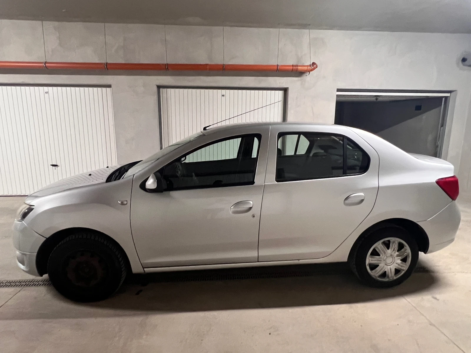 Dacia Logan, снимка 2 - Автомобили и джипове - 55478456