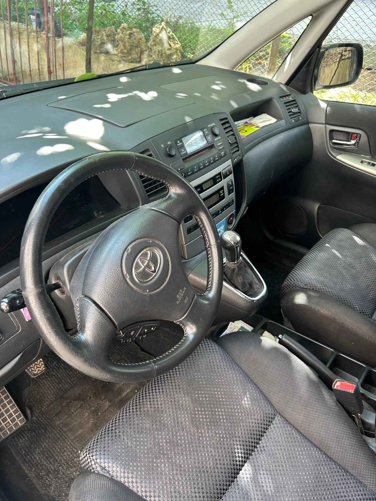 Toyota Corolla verso, снимка 5 - Автомобили и джипове - 55876144