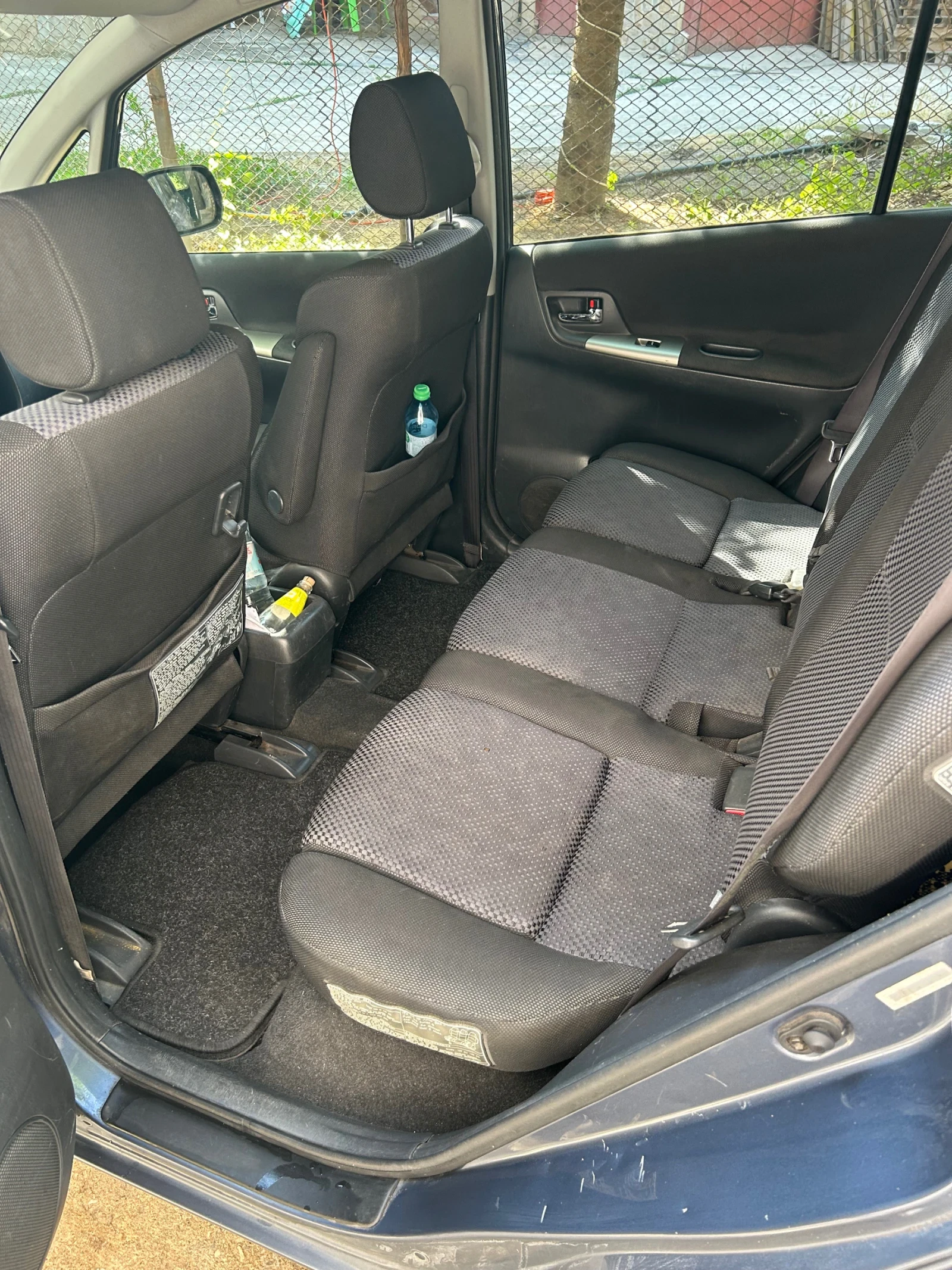 Toyota Corolla verso, снимка 4 - Автомобили и джипове - 55876144