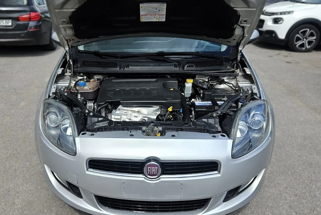 Fiat Bravo 1.6 Mjet AUTOMATIC EURO 5, снимка 2 - Автомобили и джипове - 55975474