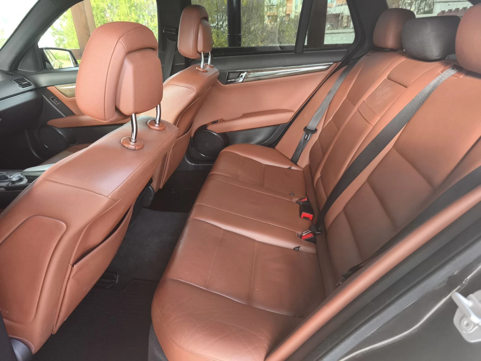 Mercedes-Benz C 320 4 matic, снимка 8 - Автомобили и джипове - 56022714