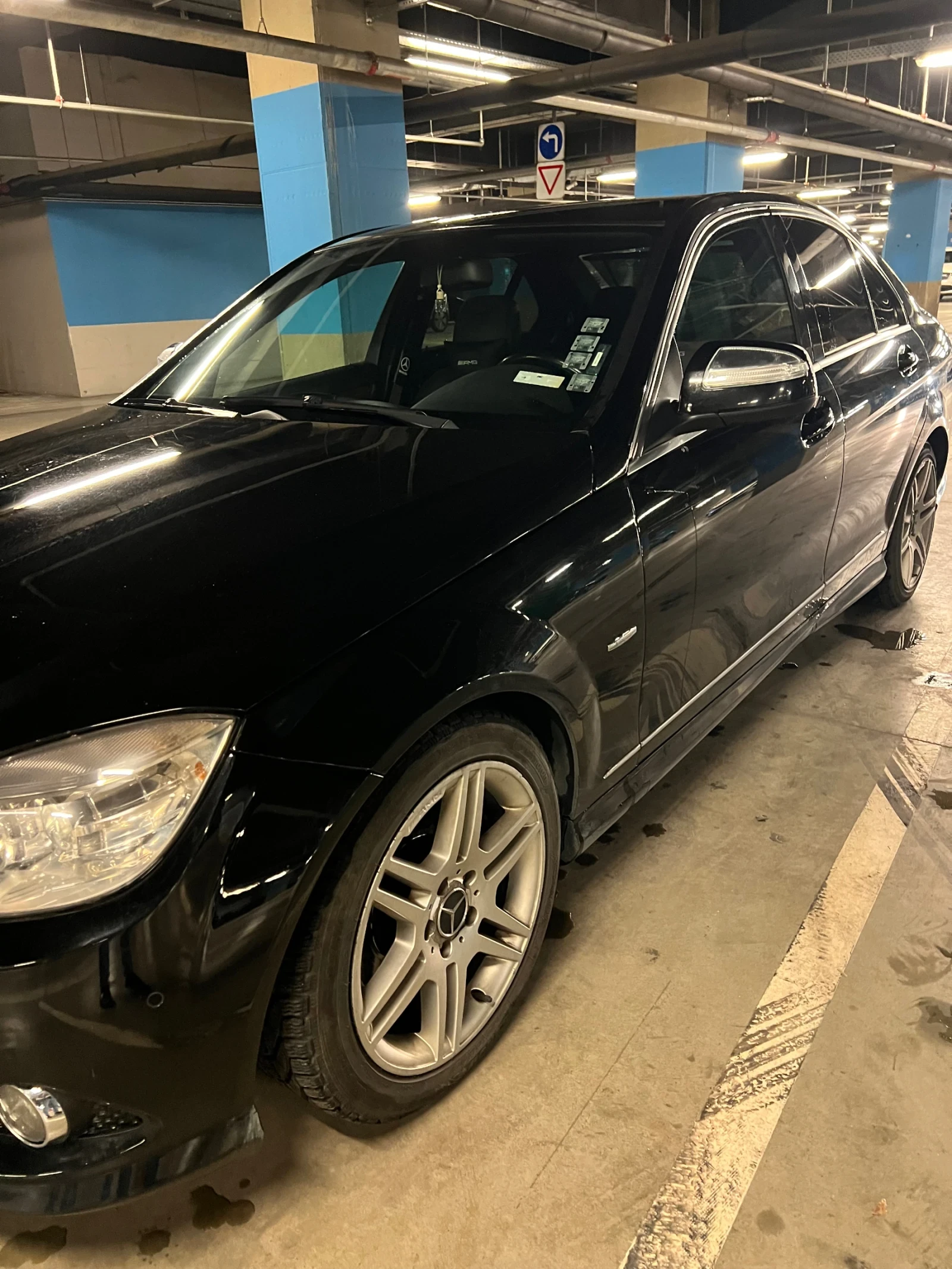 Mercedes-Benz C 320, снимка 2 - Автомобили и джипове - 56047941