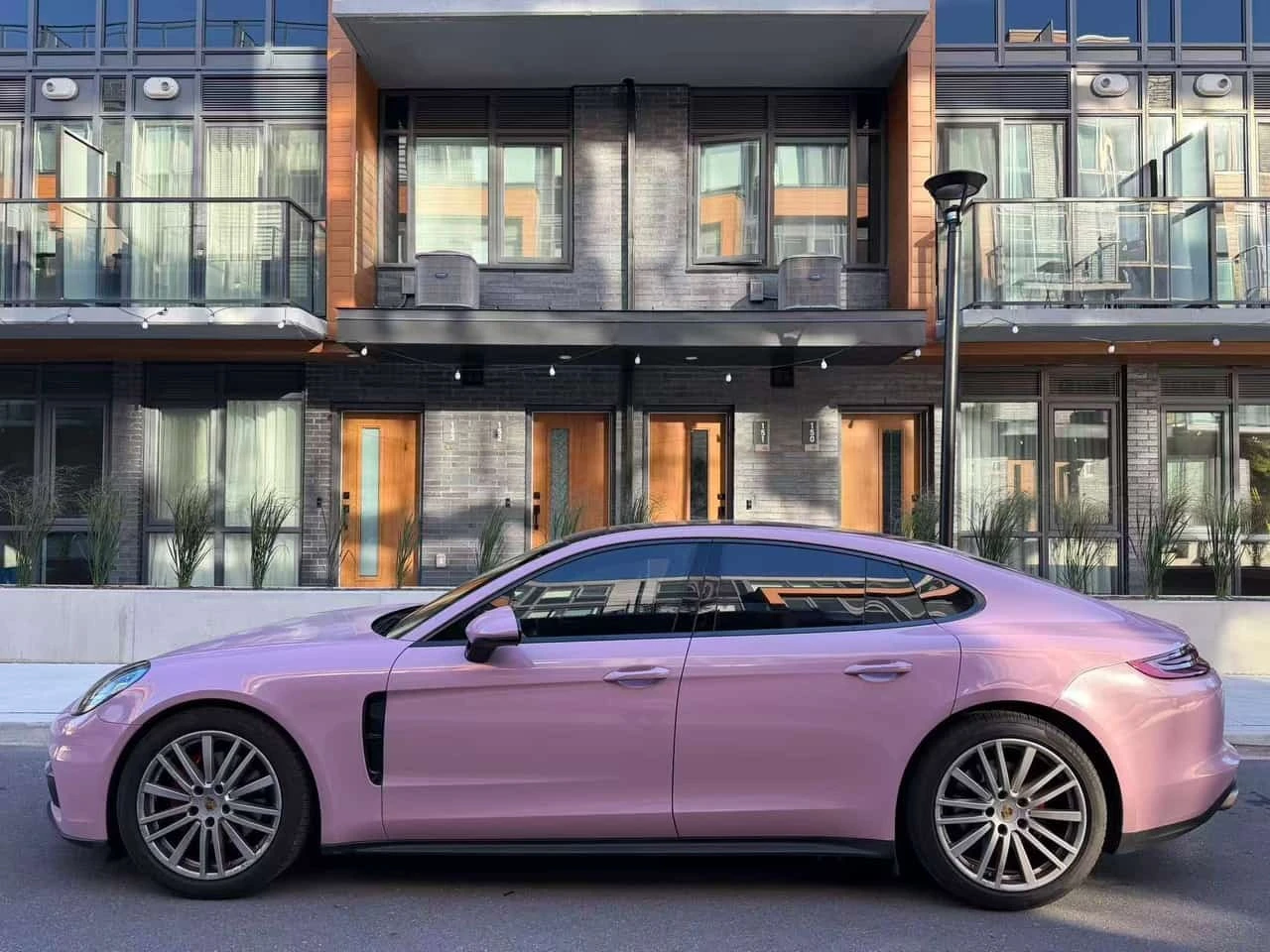 Porsche Panamera 4 / MATRIX / BOSE / ОБДУХВАНЕ / ГУМИ С ДЖАНТИ , снимка 2 - Автомобили и джипове - 56233481