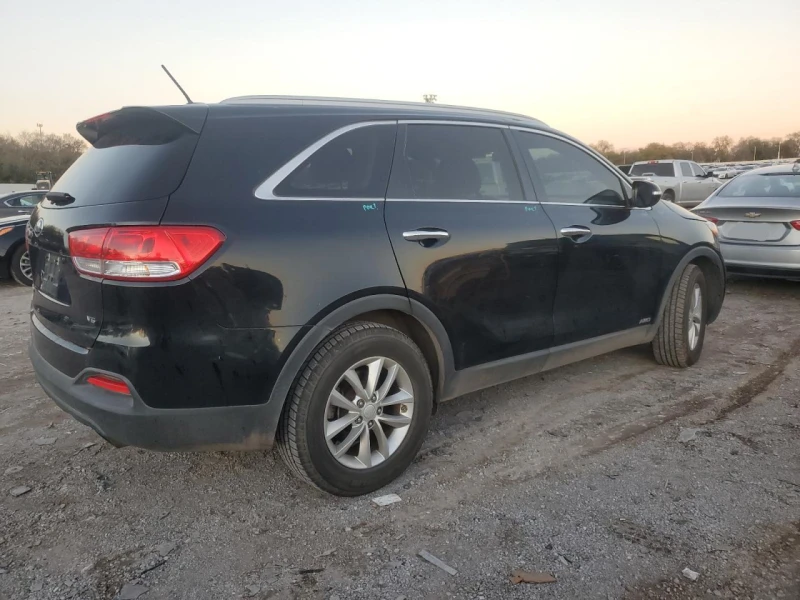 Kia Sorento LX 3.3L 4x4, снимка 4 - Автомобили и джипове - 48236536