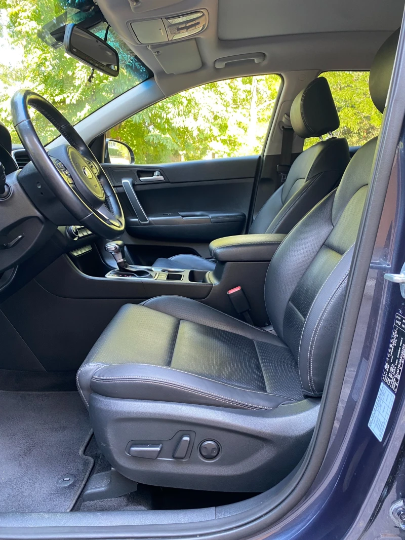 Kia Sportage 2.0 MPi - КОЛЕДНА ПРОМОЦИЯ !, снимка 13 - Автомобили и джипове - 51902468