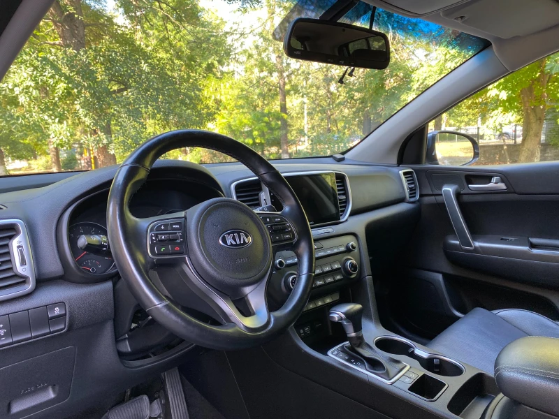 Kia Sportage 2.0 MPi - КОЛЕДНА ПРОМОЦИЯ !, снимка 12 - Автомобили и джипове - 51902468