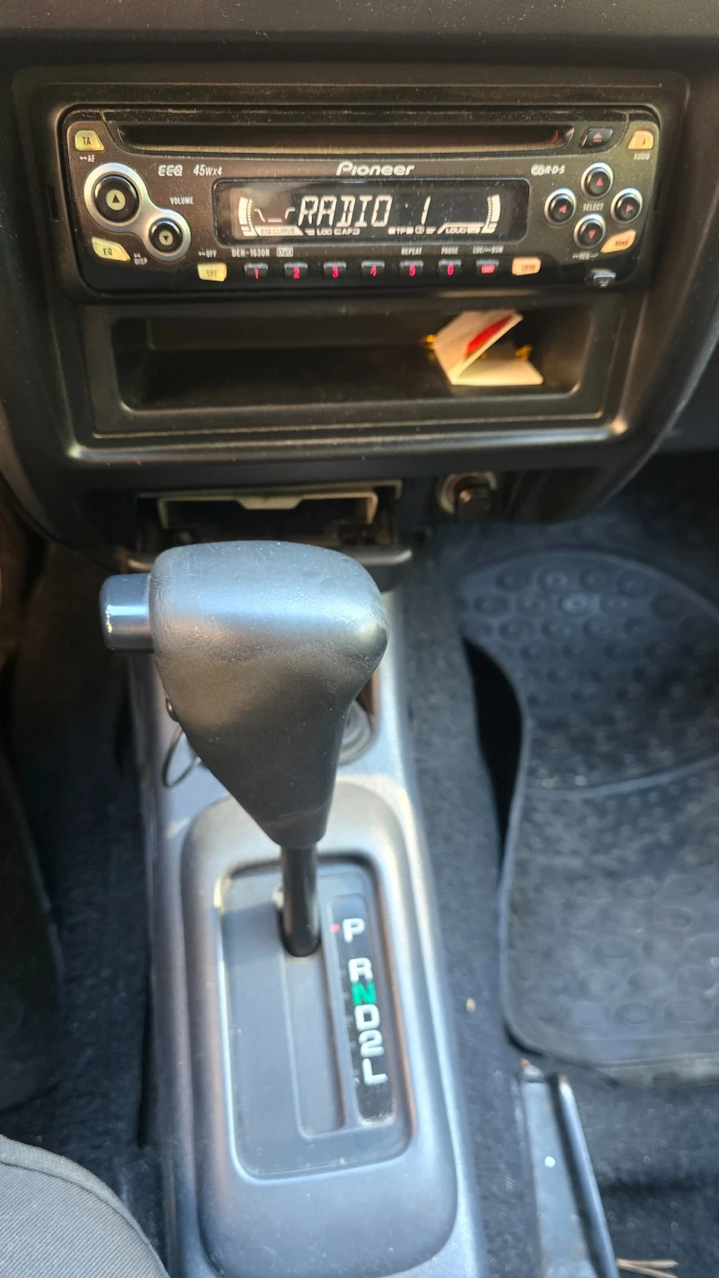 Daihatsu Terios, снимка 8 - Автомобили и джипове - 52128193