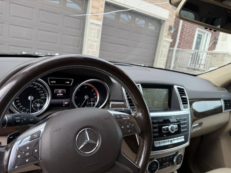 Mercedes-Benz GL * 4MATIC 4dr 350 BlueTEC * CARFAX * ЦЕНА ДО БГ, снимка 6 - Автомобили и джипове - 52924041