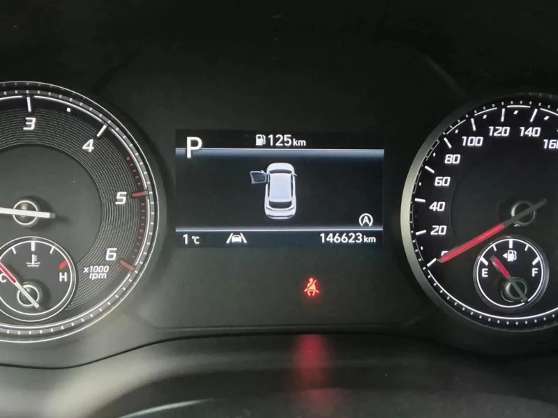 Hyundai Santa fe Santa Fe Diesel 2.2 2Wd Premium, снимка 5 - Автомобили и джипове - 53071618