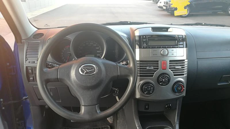 Daihatsu Terios 1.5i, снимка 11 - Автомобили и джипове - 21315409