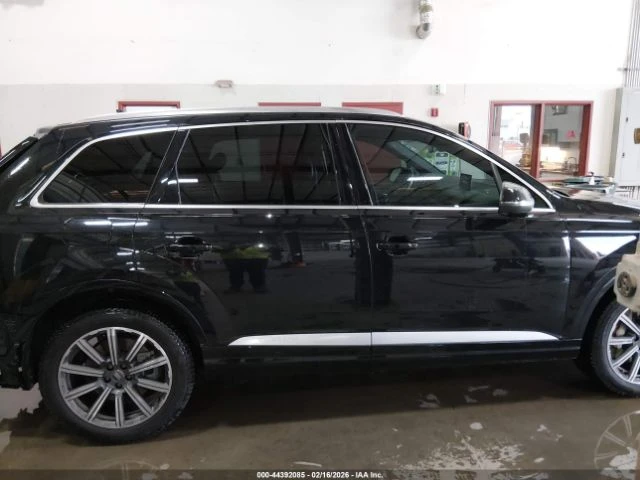 Audi Q7 PREMIUM* DISTRONIC* KEYLESS* 360 - изображение 4