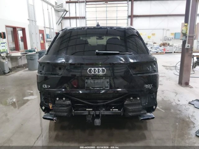 Audi Q7 PREMIUM* DISTRONIC* KEYLESS* 360 - изображение 7