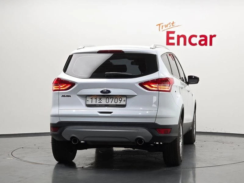 Ford Kuga 2.0 Diesel Trend| 180к.с.| ВКЛ.ТЕХНОТЕСТ, снимка 4 - Автомобили и джипове - 55263205