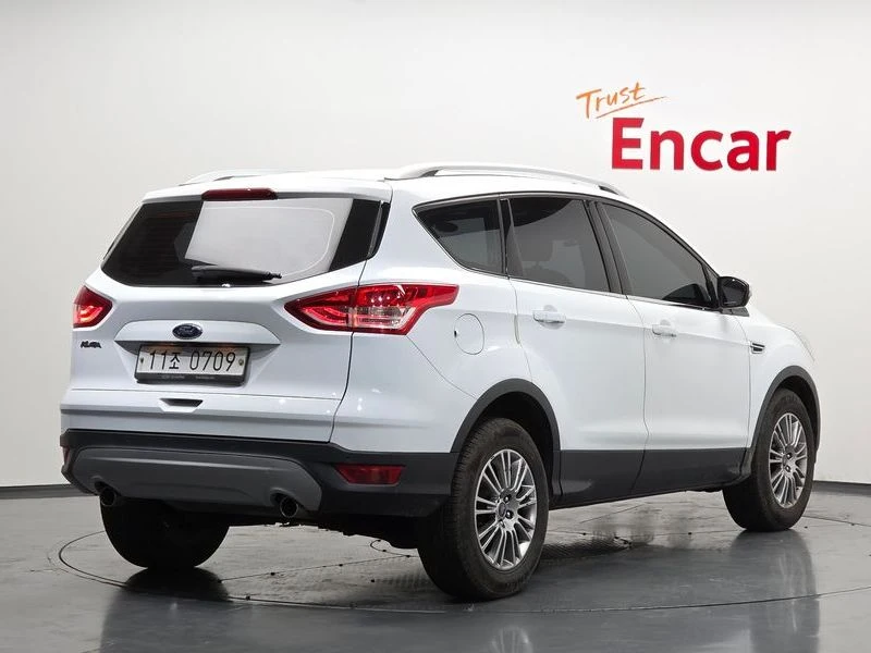 Ford Kuga 2.0 Diesel Trend| 180к.с.| ВКЛ.ТЕХНОТЕСТ, снимка 2 - Автомобили и джипове - 55263205