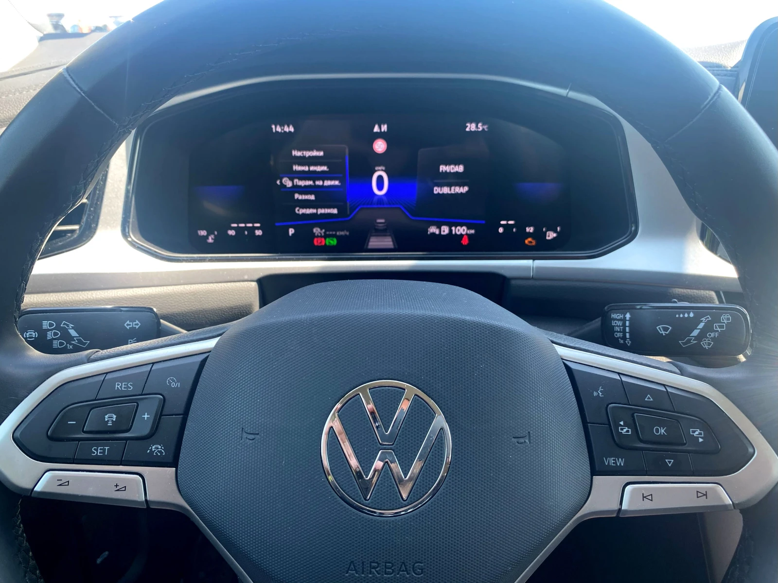 VW T-Roc 1.5 TSI DSG Navi LED Camera | Mobile.bg   11