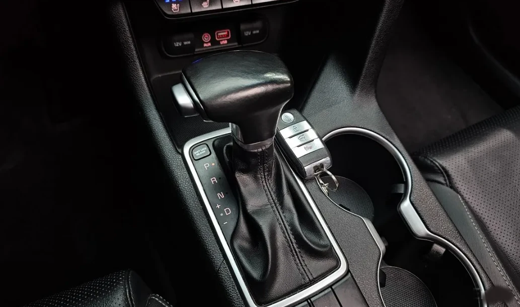 Kia Sportage 2.0 MPi - изображение 4