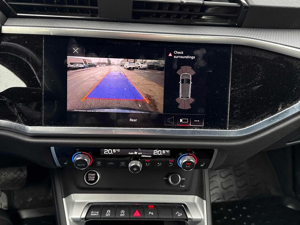 Audi Q3 * 45 TFSI quattro * CARFAX * БЕЗ ПЪРВОНАЧАЛНА ВНОС - изображение 8