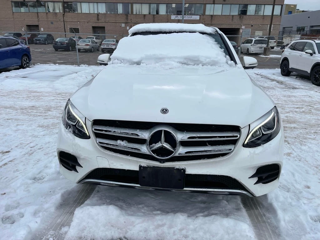 Mercedes-Benz GLC 300 2019 * CARFAX * БЕЗ ПЪРВОНАЧАЛНА ВНОСКА - изображение 2