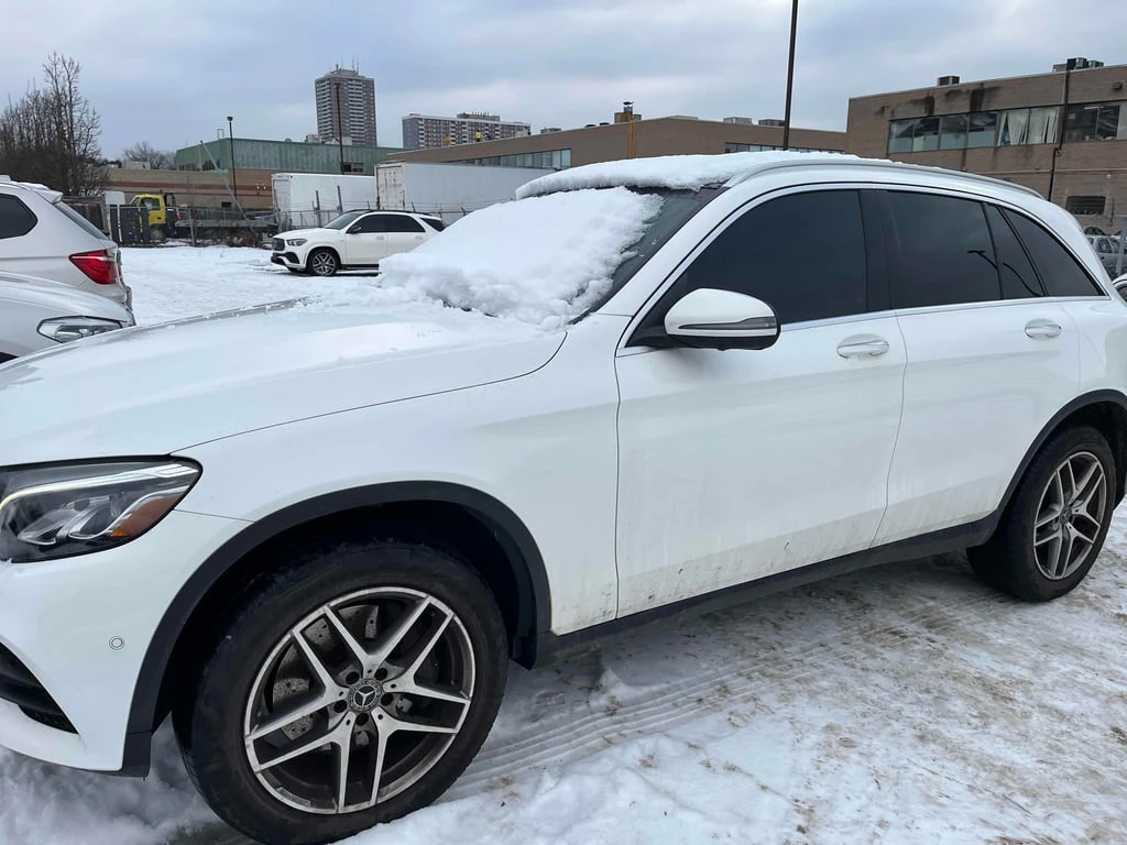 Mercedes-Benz GLC 300 2019 * CARFAX * БЕЗ ПЪРВОНАЧАЛНА ВНОСКА - изображение 3