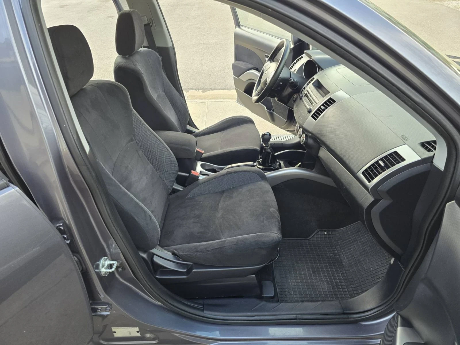 Mitsubishi Outlander 2.0DID 4X4  | Mobile.bg � ����������� 11