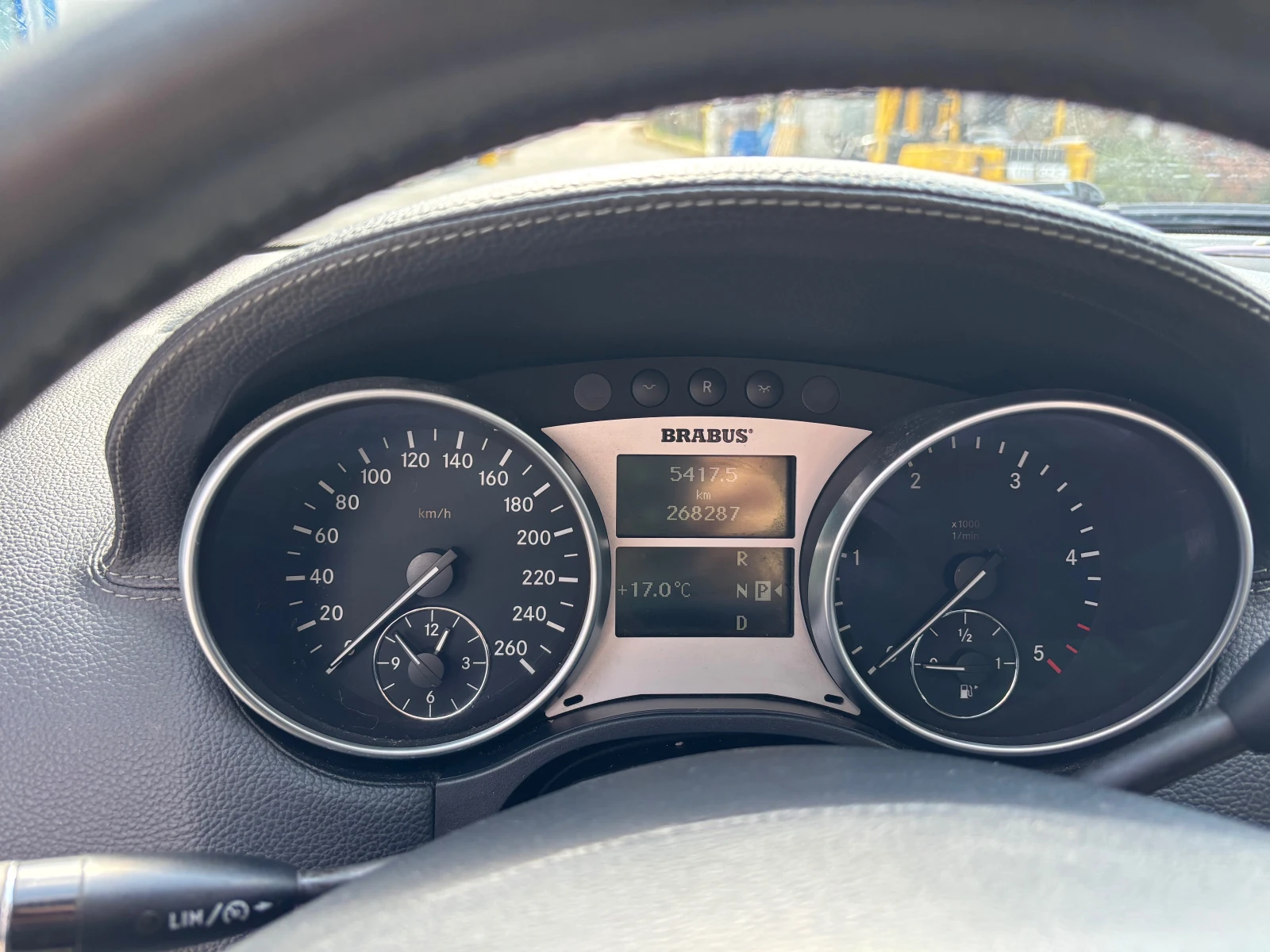 Mercedes-Benz GL 320 1-ви собственик, снимка 7 - Автомобили и джипове - 53985477